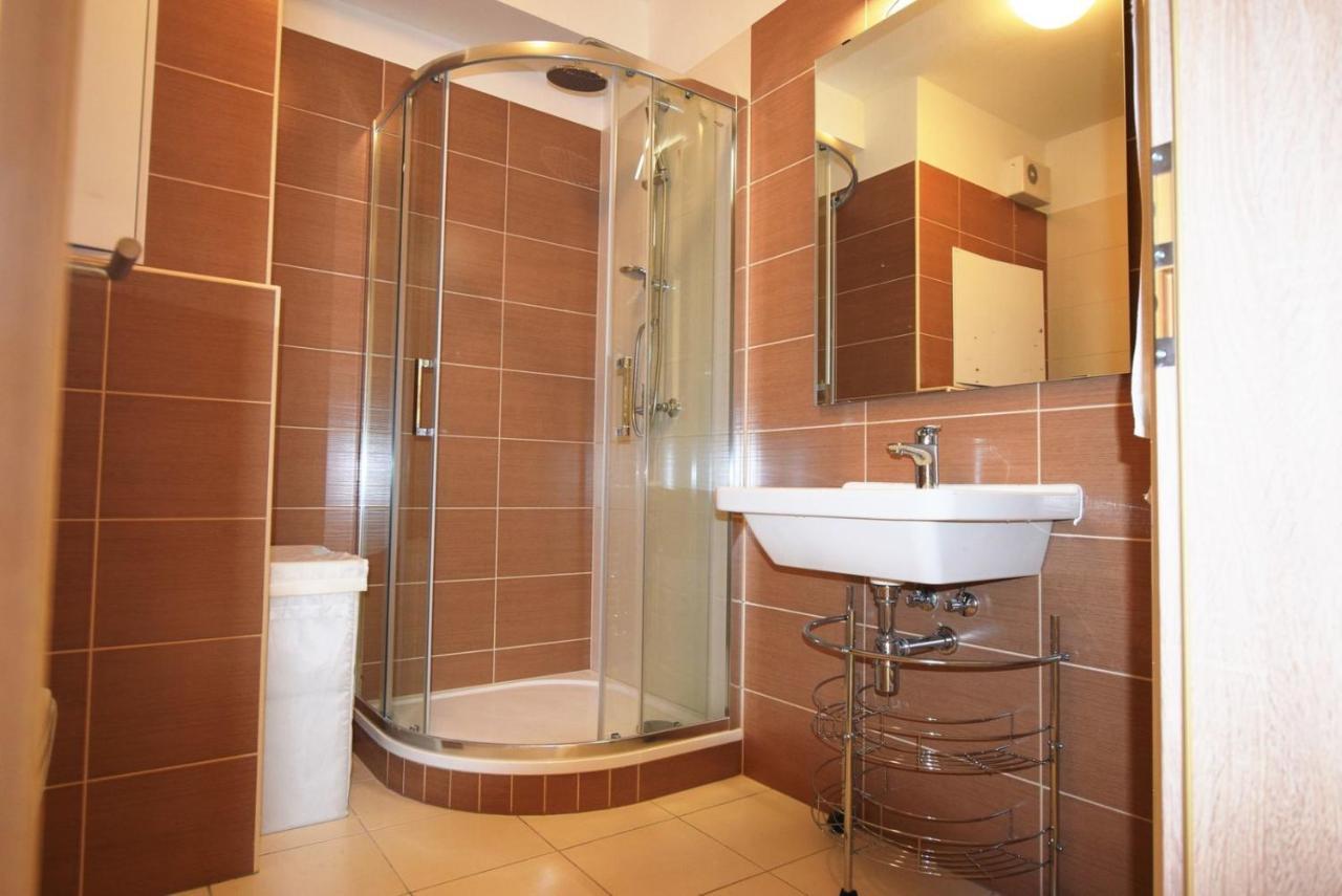 Apartman Bystrc Brno Buitenkant foto
